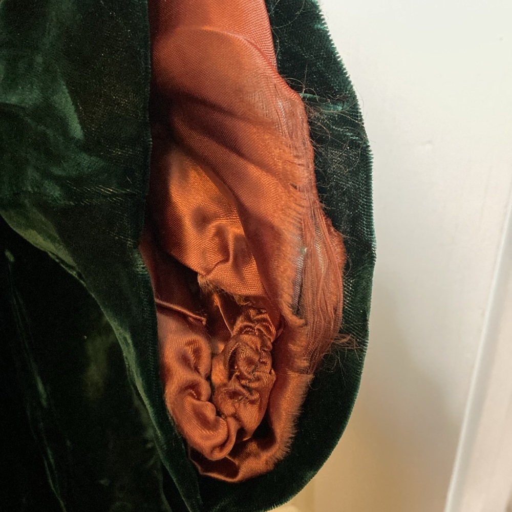 Vintage Green Velvet Swing Coat - Picture 9 of 9